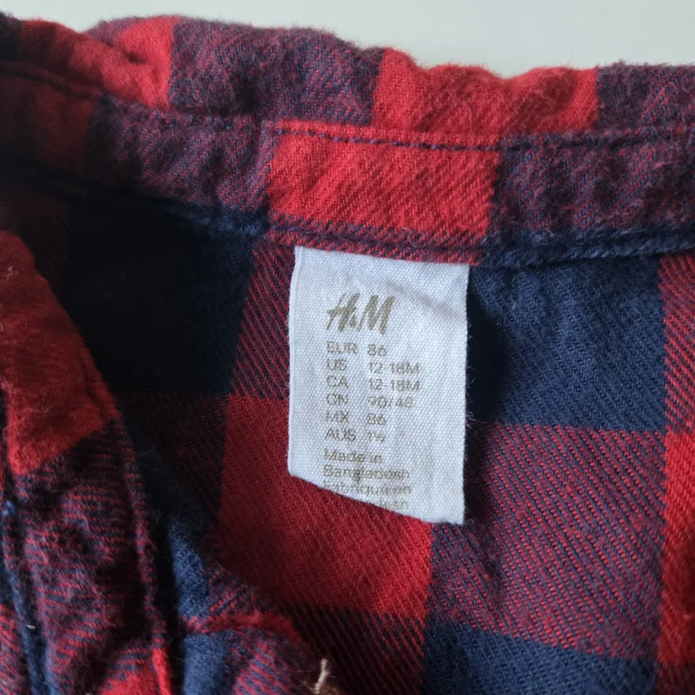 H&M Kids Long-sleeved Red & Blue Plaid Flannel Button Down Shirt